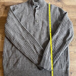 VINCE taupe cozy sweater